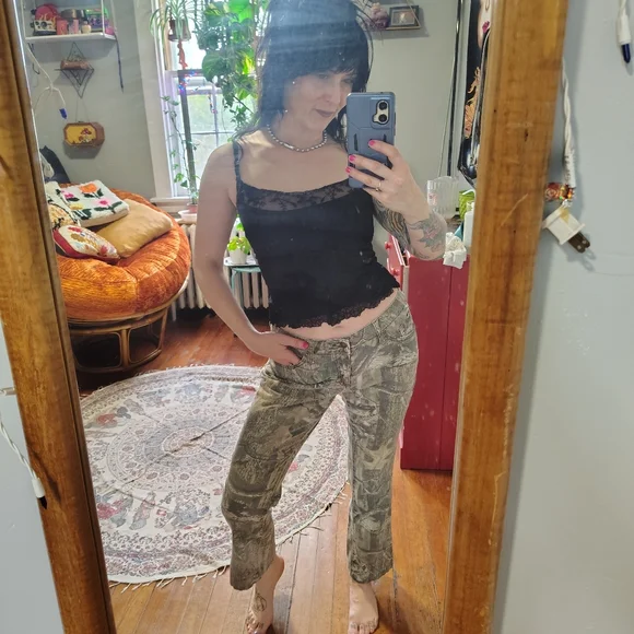 SOLD Mossy Oak Women's 8 Medium 29" Olive Green Realtree Camo Bootcut Pants - Picture 8 of 12